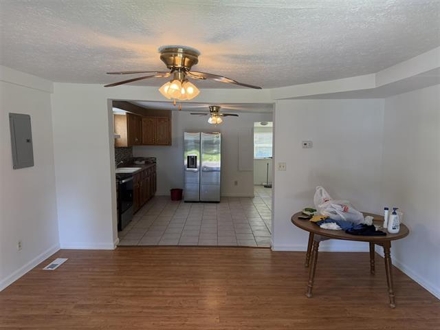221 Spring Creek Ave